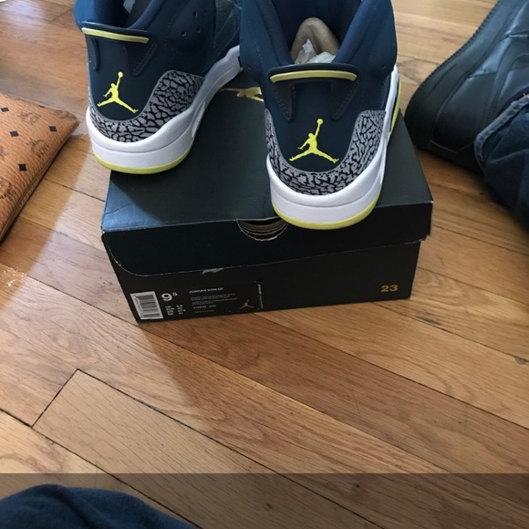 Jordan’s Son Of Mars Navy Blue - Picture 3 of 7